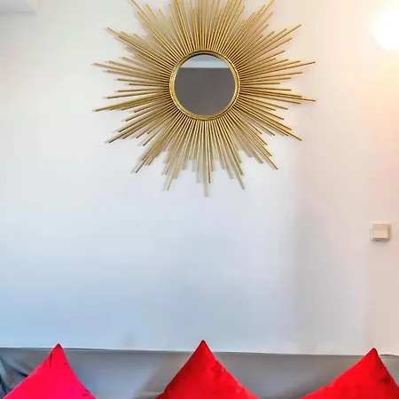 Perfect Close To The Apartment *