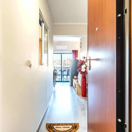 Apartment Perfect Close To The *