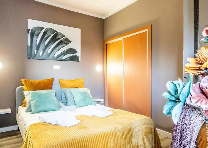 Perfect Close To The * Portimao