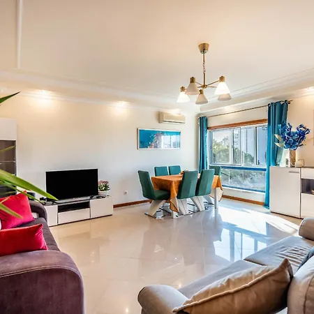 Perfect Close To The * Portimão